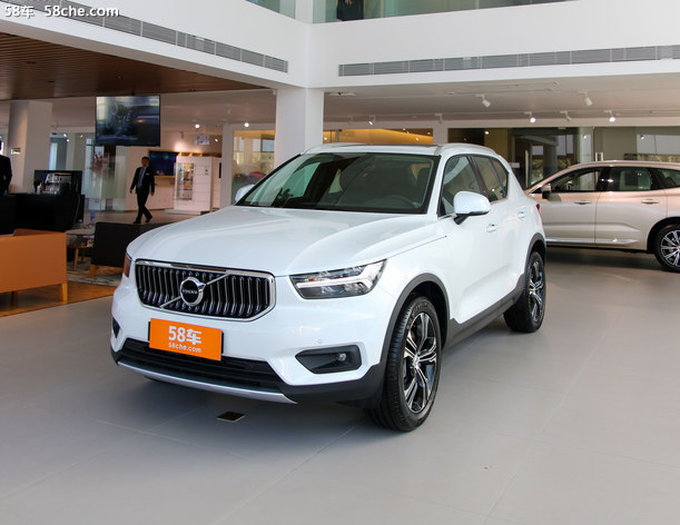 沃尔沃XC40裸车价格 上海现车优惠5万元