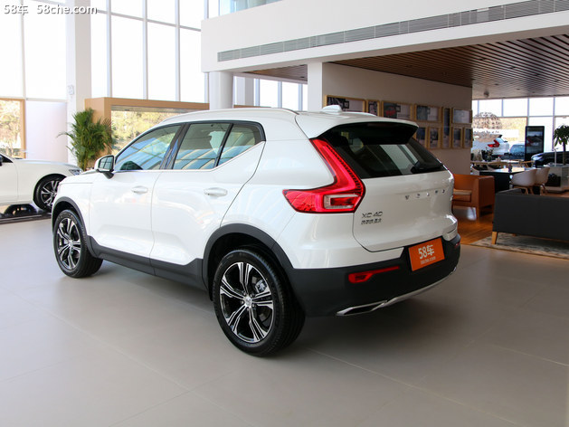 沃尔沃XC40裸车价格 上海优惠2.8万元