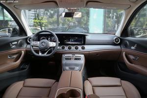 奔驰E级优惠高达4.4万元 现车销售
