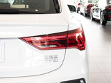 奥迪Q3 2020款  轿跑 40 TFSI 时尚型_高清图12