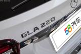 奔驰GLA 2019款  GLA220 4MATIC 运动型_高清图5