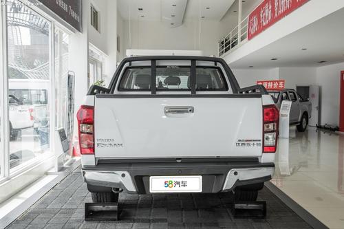 2019款 D-MAX 3.0T四驱自动超豪华型4JJ1-TC HI