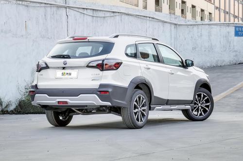 2020款 东风日产启辰T70 2.0L CVT精越运动版 国VI