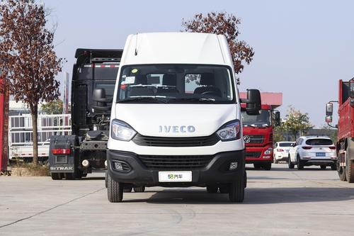 依维柯欧胜 2020款 2.3t手动超瑞长轴短悬高顶低功f1a