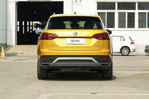 全新丰田RAV4对比大众探岳、日产奇骏，3款热门紧凑型SUV对比