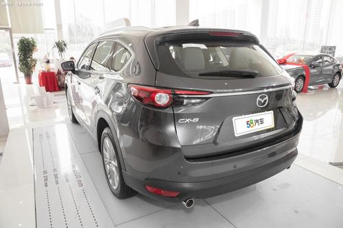 月售59台，马自达CX-8看着像个帅Loser