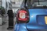 smart fortwo 2019款  0.9T 66千瓦硬顶风擎版 国VI_高清图18