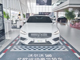 全新沃尔沃S60 2021款 沃尔沃S60 T4 智远运动版_高清图2