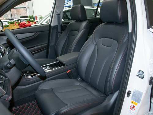 长安cs75 2021款 荣耀百万版 280t dct尊贵型座椅图片