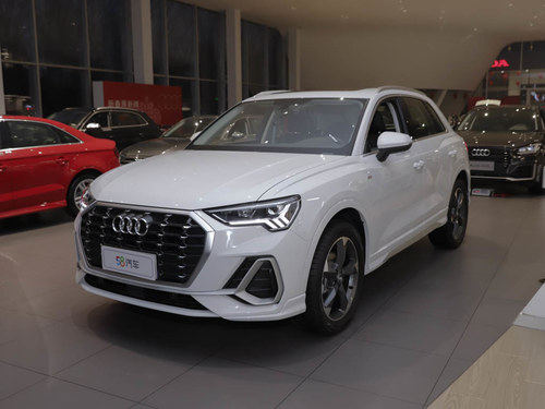 2021款 奥迪Q3 35 TFSI 时尚动感型