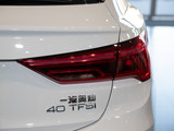 奥迪Q3 2022款  40 TFSI 时尚动感型_高清图7