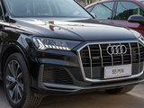 奥迪Q7 2021款  55 TFSI quattro S line运动型_高清图9