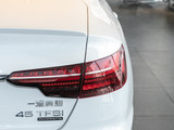 奥迪A4L 2023款  45 TFSI quattro 臻选动感型_高清图14