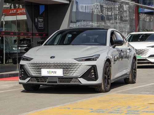 2022款 长安UNI-V 1.5T 智慧领航型