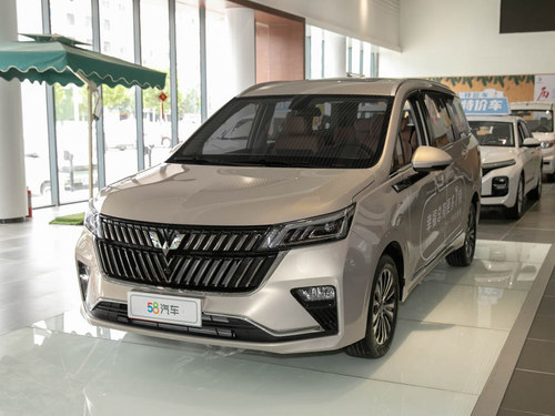 2022款 五菱佳辰 1.5T CVT尊享旗舰型