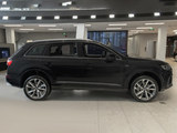 奥迪Q7 2023款  55 TFSI quattro S line运动型_高清图19