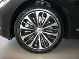 沃尔沃S90新能源车轮