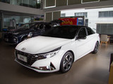 伊兰特 2022款  1.5L CVT LUX尊贵版_高清图1