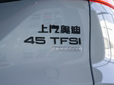 奥迪Q6 2024款  45 TFSI quattro 齐云型 飞骑套装 7座_高清图16
