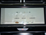 捷豹XEL 2024款  2.0T 250PS R-DYNAMIC S耀黑运动版_高清图22