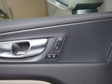 沃尔沃XC60 2026款  B5 四驱智远豪华版_高清图23