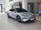 银河E8 2025款  700km 远航智驾版_高清图3