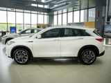 英菲尼迪QX50 2024款 英菲尼迪 QX50 2.0T 四驱豪华版_高清图5