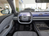 银河E8 2025款  700km 远航智驾版_高清图5