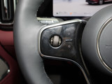 问界M8 2025款  增程 Ultra版 53.4kWh 6座版_高清图3
