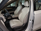 MG ES5 2025款  515plus 后驱版_高清图1