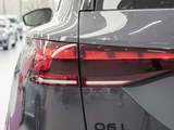 奥迪Q6L e-tron 2025款  后驱版_高清图3