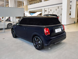 MINI 2023款  1.5T COOPER 紫夜出逃 特别版_高清图6