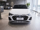 奥迪A3 2025款  A3L Limousine 35TFSI 飞驰尊享型_高清图2