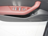 奥迪A4L 2025款  200万辆悦享版 40 TFSI 豪华动感型_高清图20