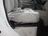 新海狮X30L CNG 2025款  120L 冠军版客车 中央空调6/7座_高清图5