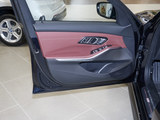 宝马i3 2025款  eDrive 40 L 曜夜套装_高清图23