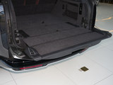 揽胜 2025款  3.0 L6 400PS 典范加长版_高清图10