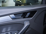 奥迪Q5L Sportback 2025款  quattro 45周年典藏版 40 TFSI 时尚型_高清图23