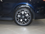 宝马i3 2025款  eDrive 40 L 曜夜套装_高清图19