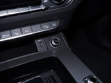 奥迪Q5L Sportback 2025款  quattro 45周年典藏版 40 TFSI 时尚型_高清图13