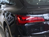 奥迪Q5L Sportback 2025款  quattro 45周年典藏版 40 TFSI 时尚型_高清图15