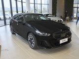 宝马5系 2026款  530Li 尊享型 M运动套装_高清图3
