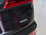 奥迪Q5L Sportback 2025款  quattro 45周年典藏版 40 TFSI 时尚型_高清图11