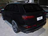 奥迪Q7 2025款  45 TFSI quattro S line黑武士型_高清图7