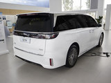 梦想家 2025款 岚图 PHEV 四驱尊贵鲲鹏版_高清图5