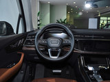 奥迪Q7 2025款  45 TFSI quattro S line黑武士型_高清图5