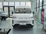 依维柯聚星新能源 2025款  多用途乘用车 77kWh 长轴中顶 5-9座_高清图2