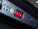奔驰E级新能源 2024款  E 350 e L 插电式混合动力轿车_高清图11