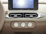 宏光MINI EV 2025款 宏光MINIEV 四门版 臻享+款_高清图11