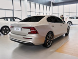 全新沃尔沃S60 2025款 沃尔沃S60 B4 智远豪华版_高清图5